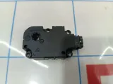 Моторчик заслонки отопителя Mercedes-Benz CLA 200 (C117) 2469064400.