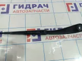 Поводок стеклоочистителя передний левый Mercedes-Benz CLA 200 (C117) 1768200044.