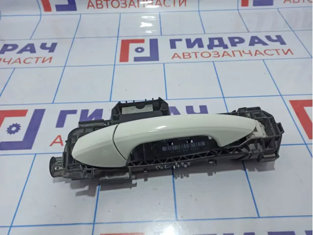 Ручка двери задней левой наружная Mercedes-Benz CLA 200 (C117) .