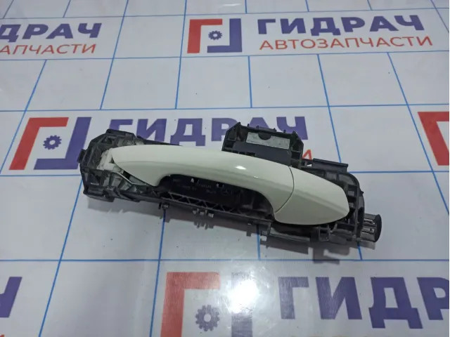 Ручка двери задней правой наружная Mercedes-Benz CLA 200 (C117) .