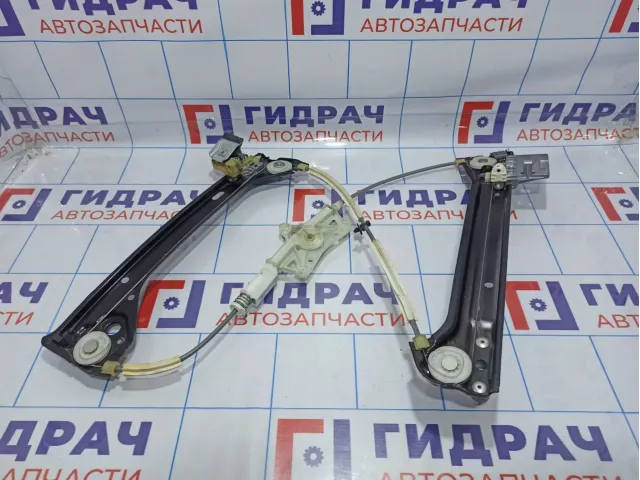 Стеклоподъемник электр. передний левый Mercedes-Benz CLA 200 (C117) 1177200179.