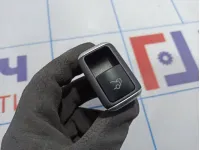 Кнопка открывания багажника Mercedes-Benz CLA 200 (C117) 2129059200.