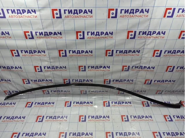 Молдинг крыши правый Mercedes-Benz CLA 200 (C117) 1176901200. Дефект ЛКП.