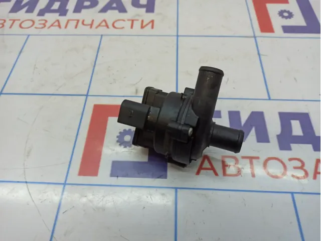 Насос (помпа) электрический Mercedes-Benz CLA 200 (C117) 2118350364.