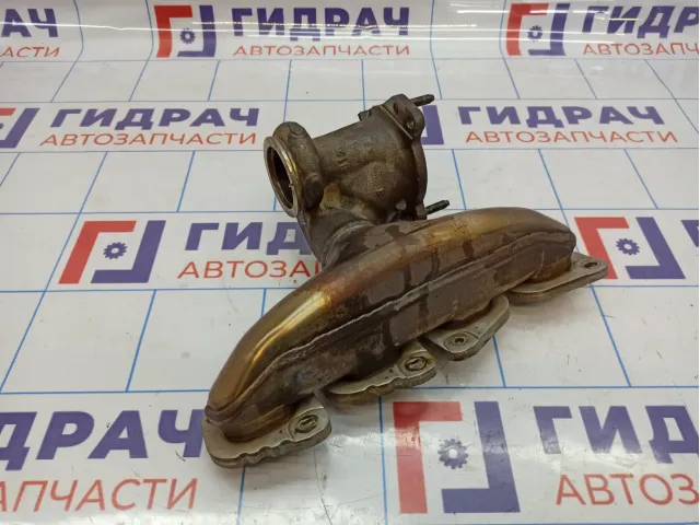 Коллектор выпускной Mercedes-Benz CLA 200 (C117) .