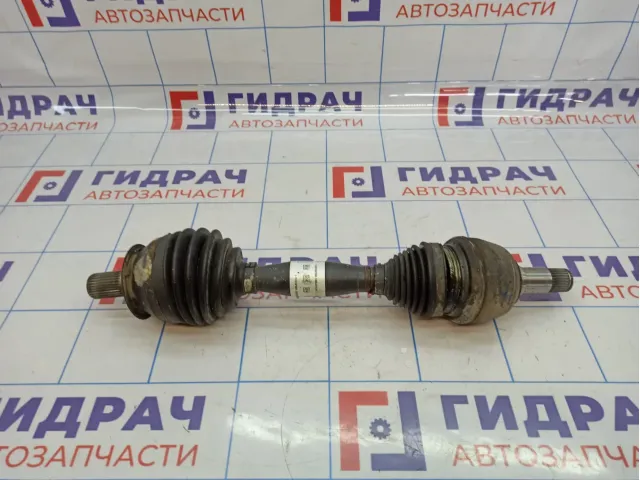 Привод передний левый Mercedes-Benz CLA 200 (C117) 2463302900. Дефект пыльника.