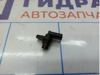 Датчик положения распредвала Mercedes-Benz CLA 200 (C117) 2709050400.