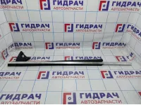Накладка стекла переднего левого Mercedes-Benz CLS-Class 500 (W219) 2197200124