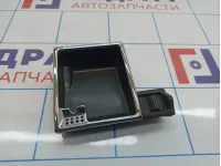 Пепельница передняя Mercedes-Benz CLS-Class 500 (W219) 2118100428