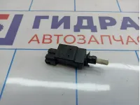 Датчик включения стоп сигнала Mercedes-Benz CLS-Class 500 (W219) 0015454009