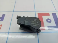 Моторчик заслонки отопителя Mercedes-Benz CLS-Class 500 (W219) 2038201642