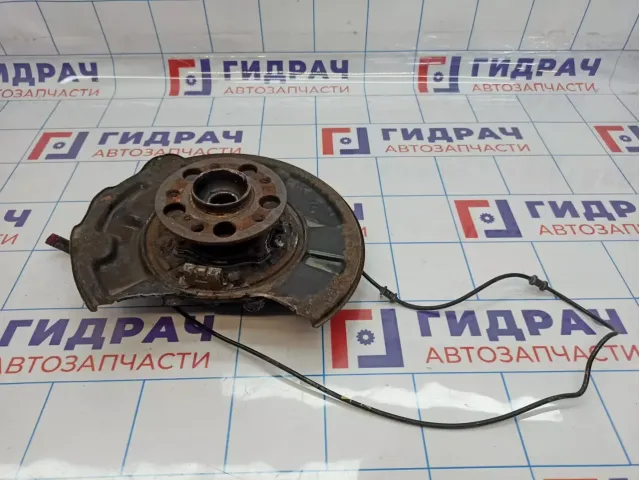 Кулак поворотный задний правый Mercedes-Benz CLS-Class 500 (W219) 2113508408