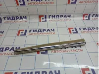 Накладка порога переднего левого внутренняя Mercedes-Benz CLS-Class 500 (W219) 2196800535