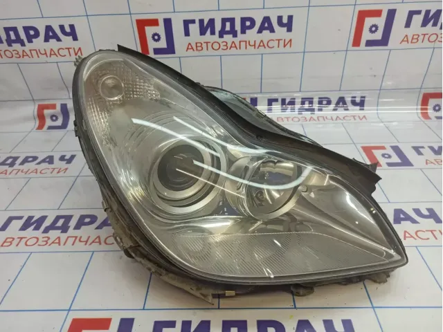 Фара правая Mercedes-Benz CLS-Class 500 (W219) 2198200661