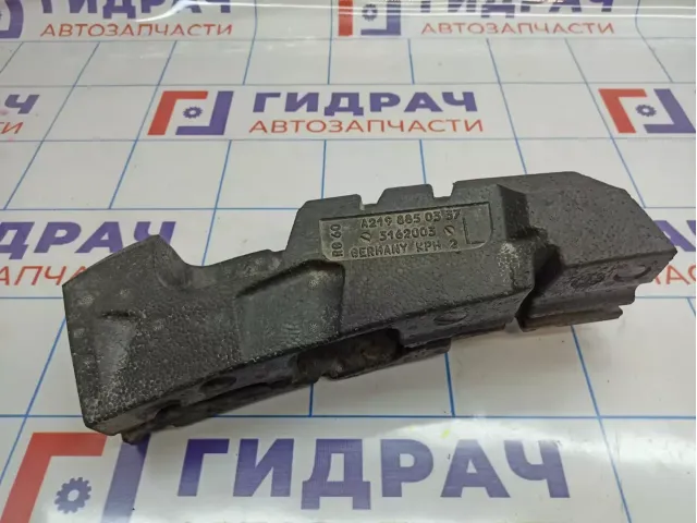 Наполнитель переднего бампера левый Mercedes-Benz CLS-Class 500 (W219) 2198850337