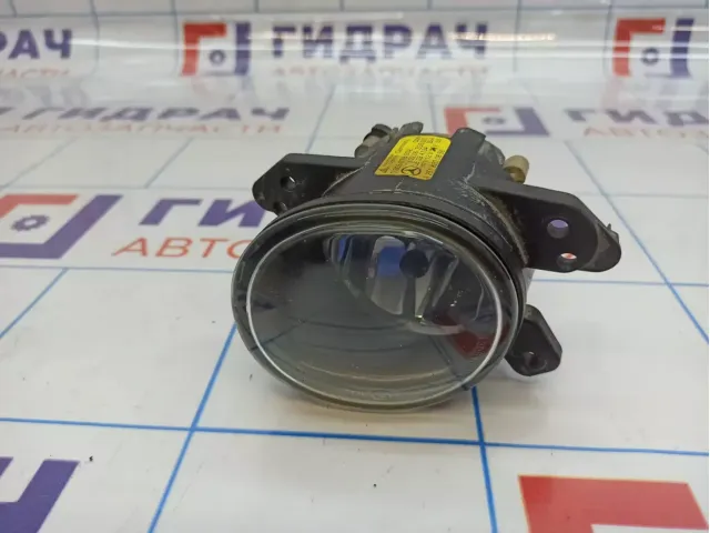 Фара противотуманная правая Mercedes-Benz CLS-Class 500 (W219) 2518200856