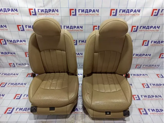Комплект сидений Mercedes-Benz CLS-Class 500 (W219)