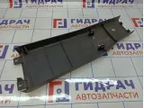 Обшивка стойки средней правой нижняя Mercedes-Benz ML55AMG (W163) 1636904825