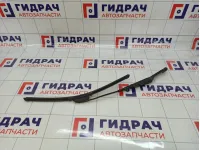 Поводок стеклоочистителя передний правый Mercedes-Benz ML (W163) 1638200844
