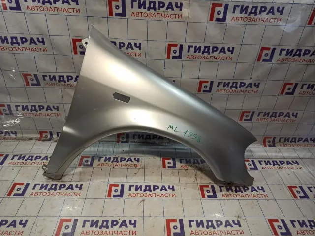 Крыло переднее правое Mercedes-Benz ML (W163) 1638800206