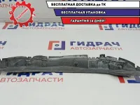 Пыльник переднего крыла левый Mercedes-Benz S500L W220 2208890525.