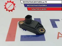 Датчик ускорения Mercedes-Benz S500L W220 0015428018. Боковой.