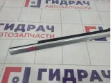 Накладка стекла переднего правого Mercedes-Benz GL (X166) 1667250265