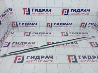 Накладка стекла заднего правого Mercedes-Benz GL (X166) 1667351465