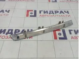 Накладка решетки радиатора правая верхняя Mercedes-Benz GL (X166) 1668880785