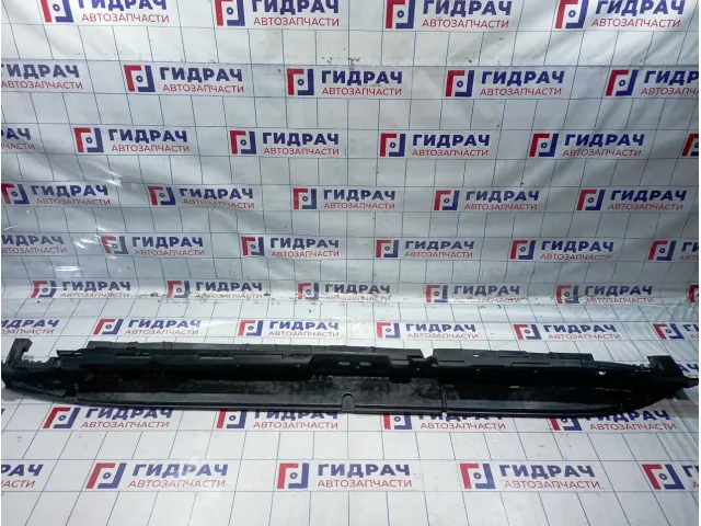 Кронштейн подножки левый Mercedes-Benz GL (X166) 1666900010