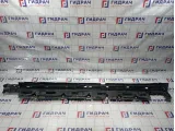 Кронштейн подножки правый Mercedes-Benz GL (X166) 1666900310