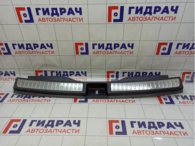 Обшивка багажника на заднюю панель Mercedes-Benz GL (X166) 16669003419051