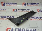 Накладка декоративная на торпедо правая Mercedes-Benz GL (X166) 1666801471