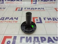 Болт крепления запасного колеса Mercedes-Benz GL (X166) 2518980114