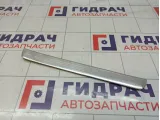 Накладка порога внутренняя задняя правая Mercedes-Benz GL (X166) 1666860836