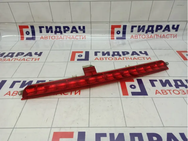 Фонарь задний (стоп сигнал) Mercedes-Benz GL (X166) 1668200056
