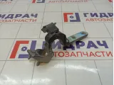 Петля двери багажника правая Mercedes-Benz GL (X166) 1667400237