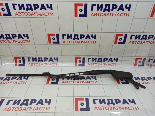 Поводок стеклоочистителя передний правый Mercedes-Benz GL (X166) 1668200944