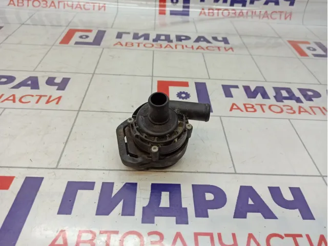 Насос водяной (помпа) электрический Mercedes-Benz GL (X166) 6398350064