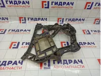 Кронштейн заднего бампера правый Mercedes-Benz GL (X166) 1668801301