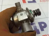 Насос (ТНВД) бензиновый Mercedes-Benz GL (X166) 2780700601