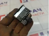 Кнопка открывания багажника Mercedes-Benz GL (X166) 1668707610