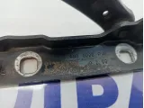 Петля капота правая Mercedes-Benz W211 2118800228. W211.