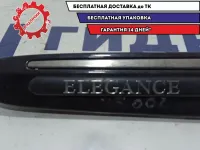 Молдинг переднего левого крыла Mercedes-Benz W211 2116902762.