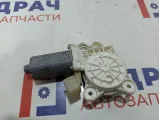 Моторчик стеклоподъемника передний правый Mercedes-Benz W211 2118203042.