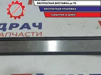 Накладка порога задняя правая Mercedes-Benz W211 2116801635. Внутренняя.