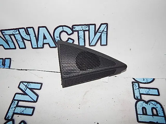 место под динамик правая Mercedes-Benz  E-Class W211