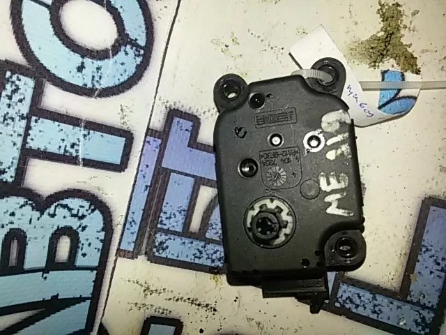 привод печки 2 Mercedes-Benz  E-Class W211