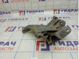 Кронштейн опоры КПП Mini Cooper (R50) 22116756221