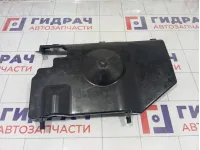 Накладка торпедо правая Mitsubishi ASX 8002A052